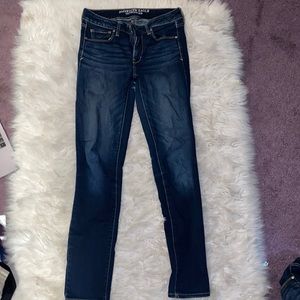 American Eagle size 6 long skinny jeans